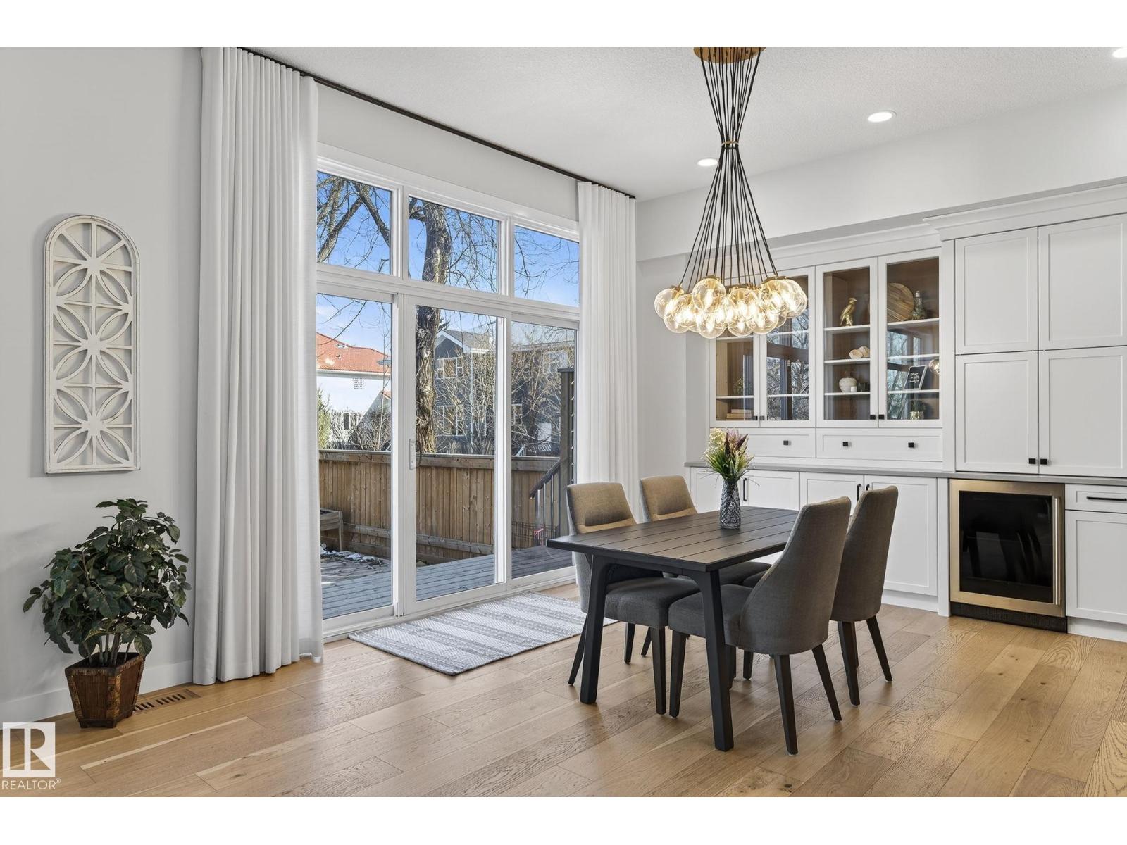 10908 57 AV NW NW, Edmonton