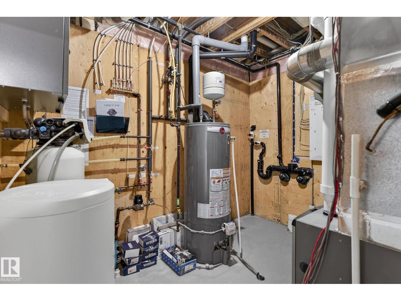 10908 57 AV NW NW, Edmonton