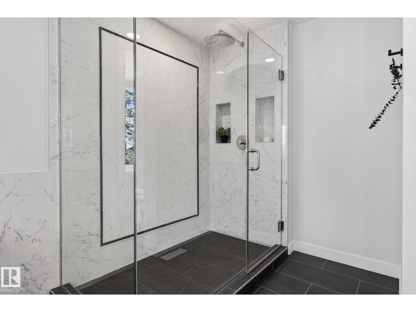 10908 57 AV NW NW, Edmonton