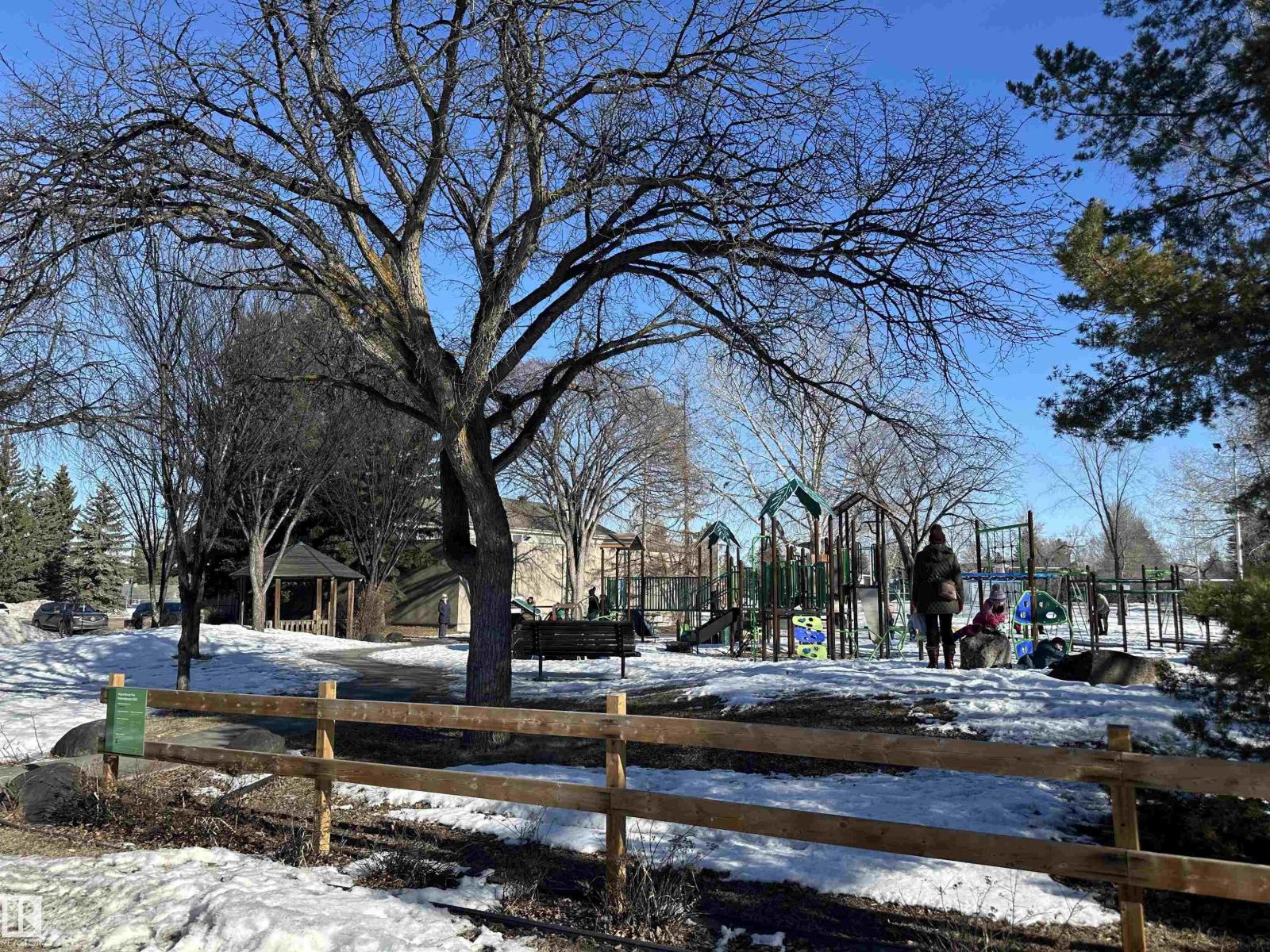 10908 57 AV NW NW, Edmonton