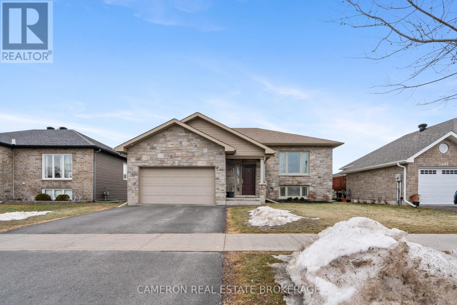 3247 NORTHDALE DRIVE — photo 31