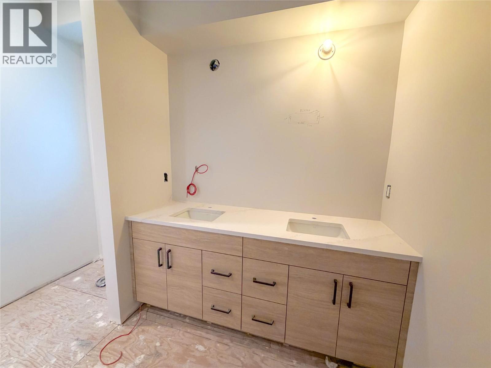  1531 Olive Pond Place, Kelowna