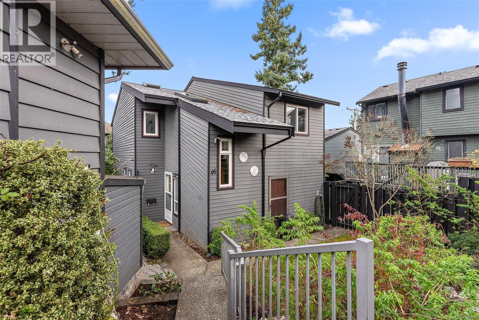 46 Falstaff Pl, View Royal