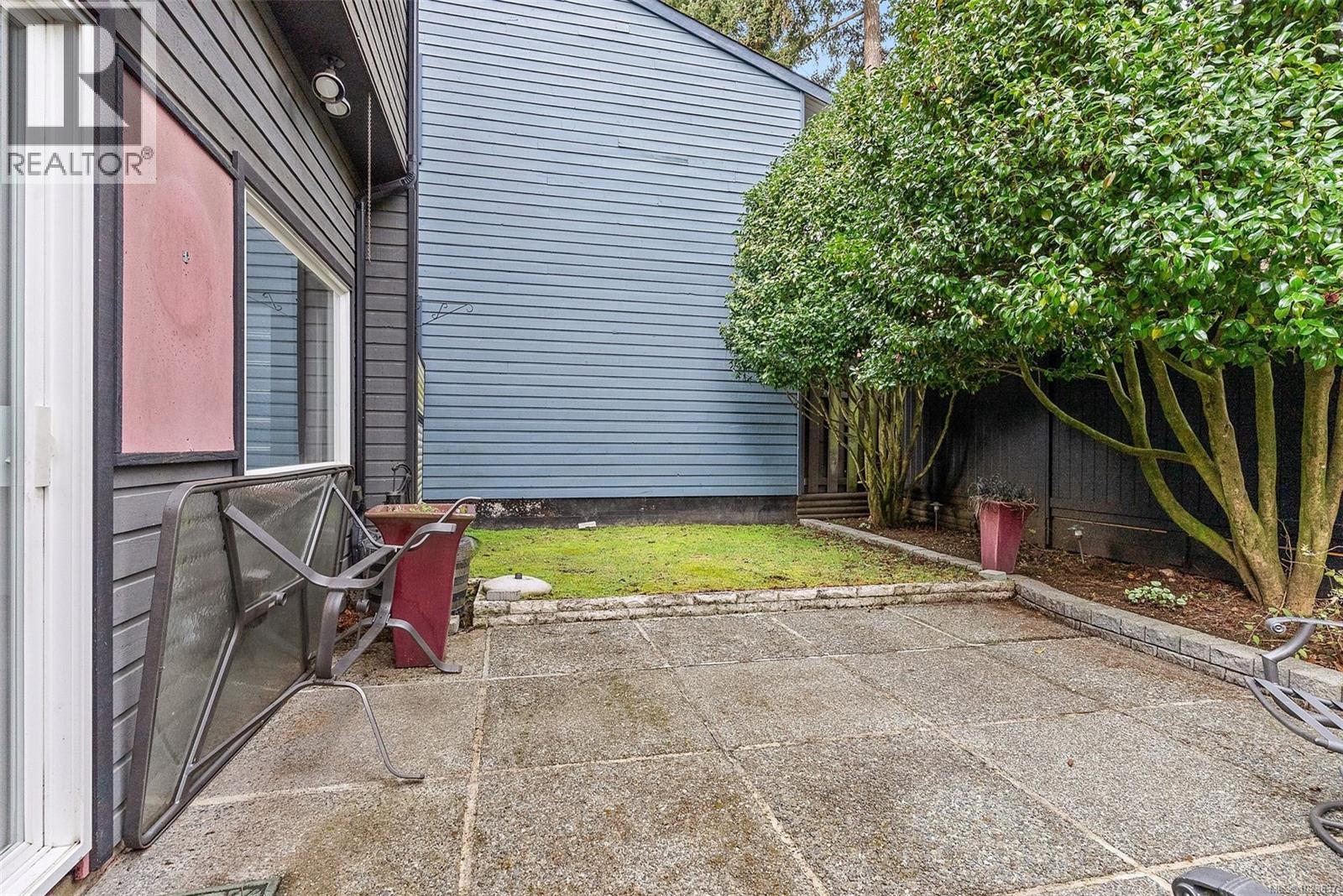 46 Falstaff Pl, View Royal