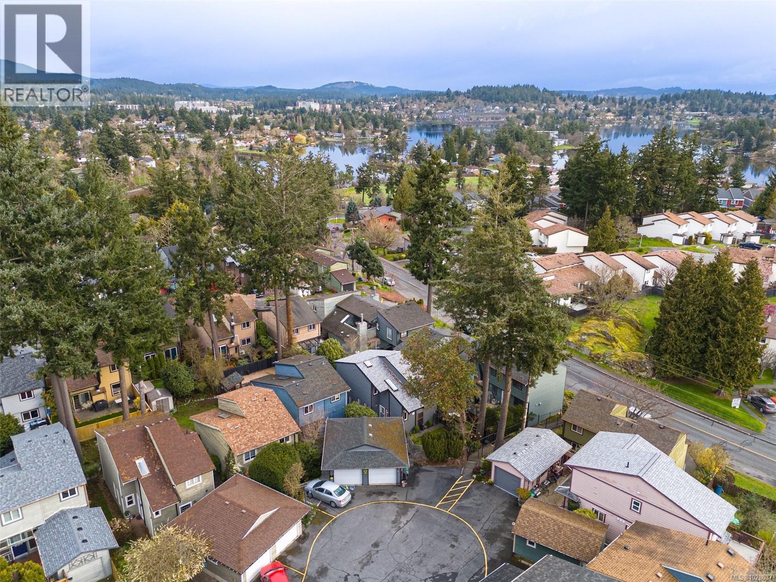 46 Falstaff Pl, View Royal