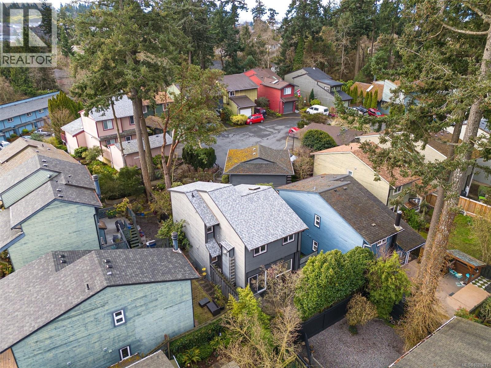 46 Falstaff Pl, View Royal