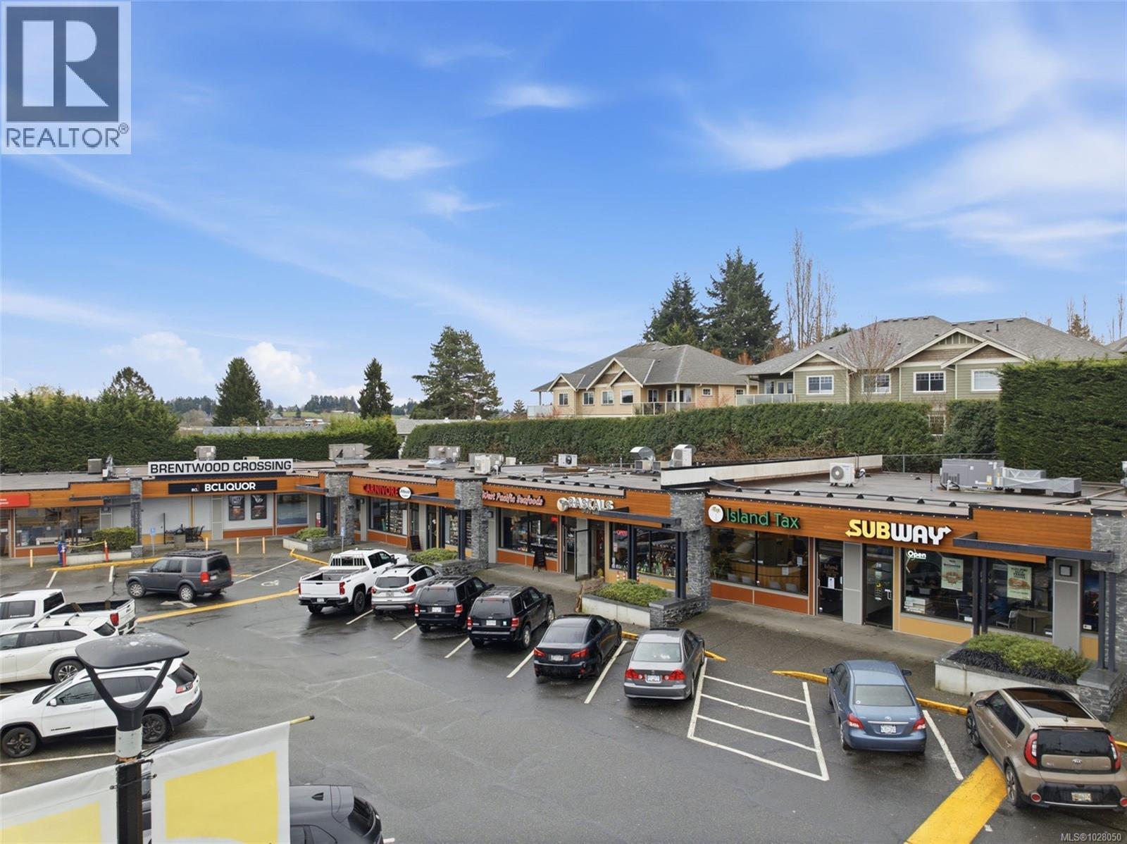 301 7098 Wallace Drive, Central Saanich