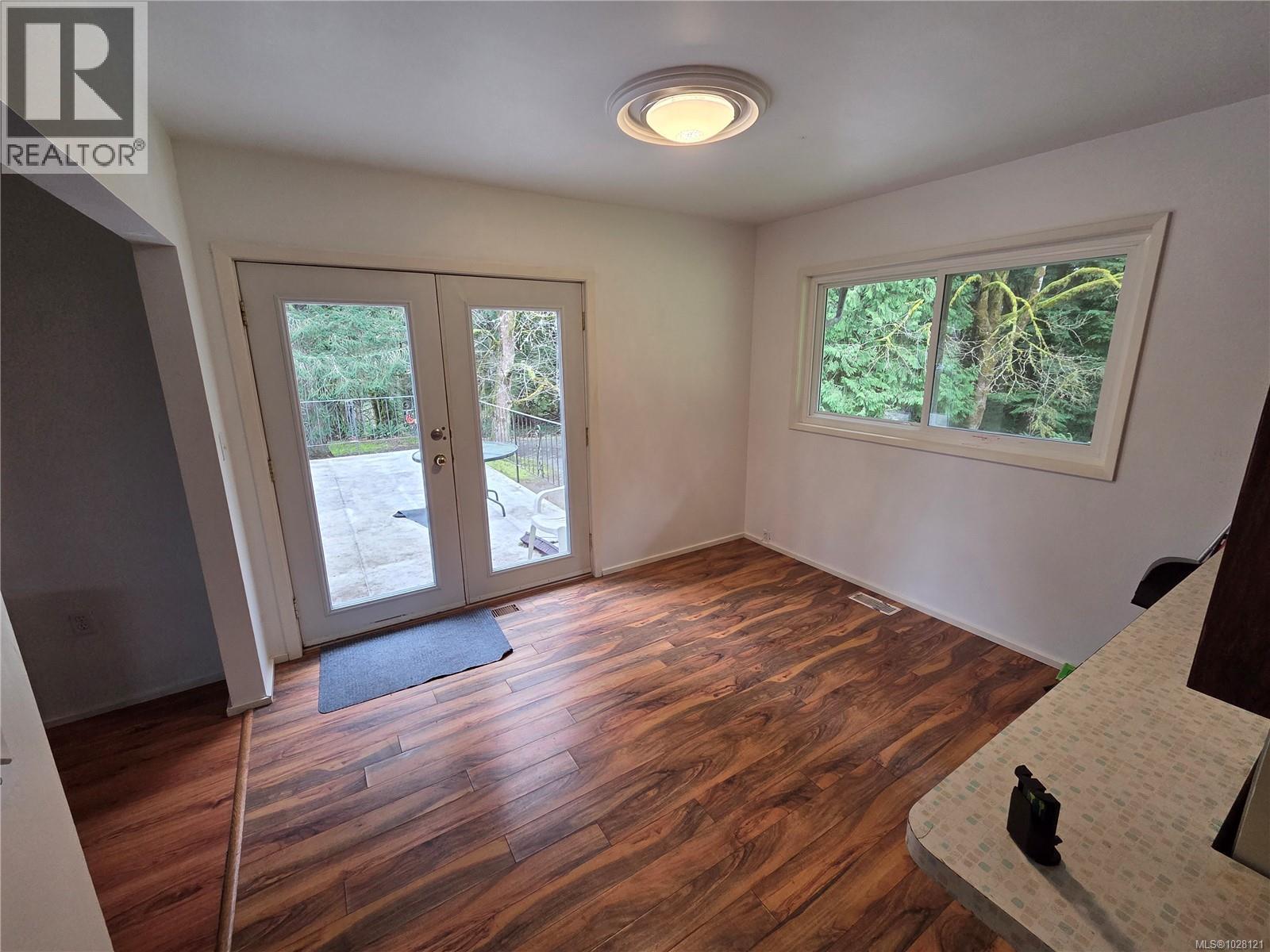 3246 Gibbins Rd, Duncan