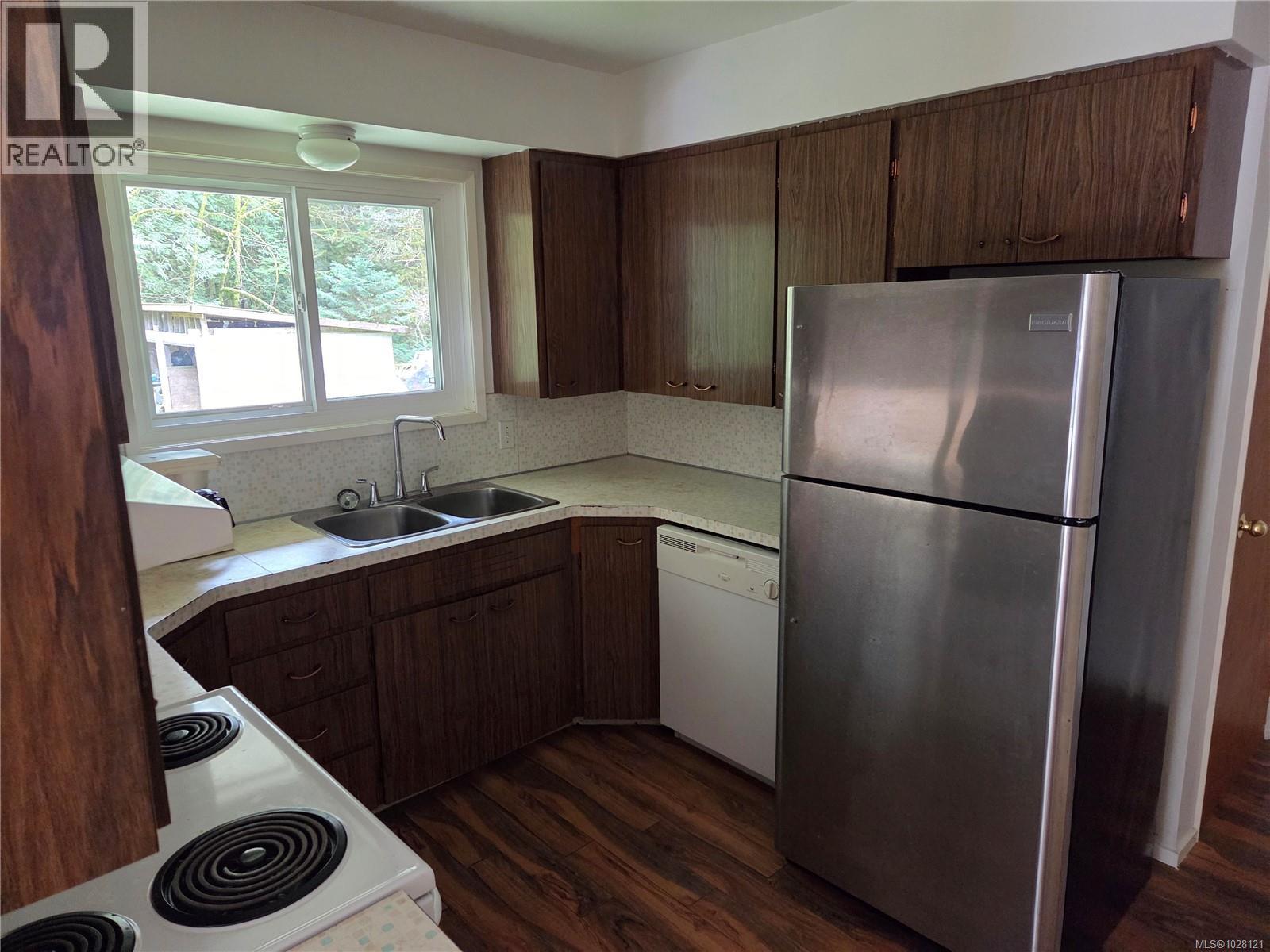 3246 Gibbins Rd, Duncan