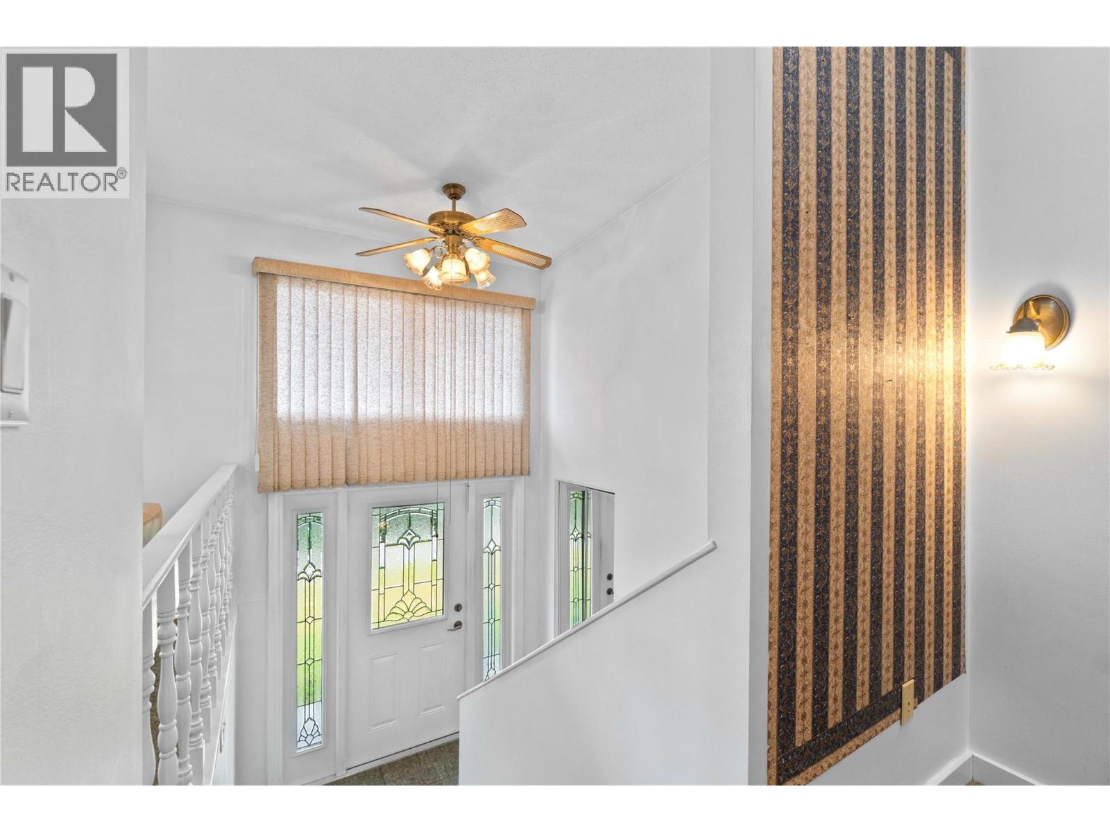 1431 15 Street SE, Salmon Arm