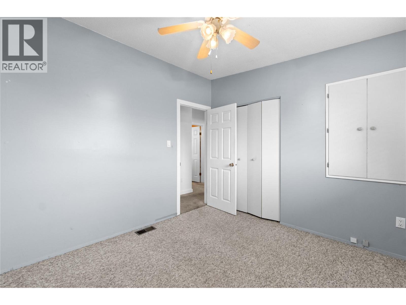 1431 15 Street SE, Salmon Arm