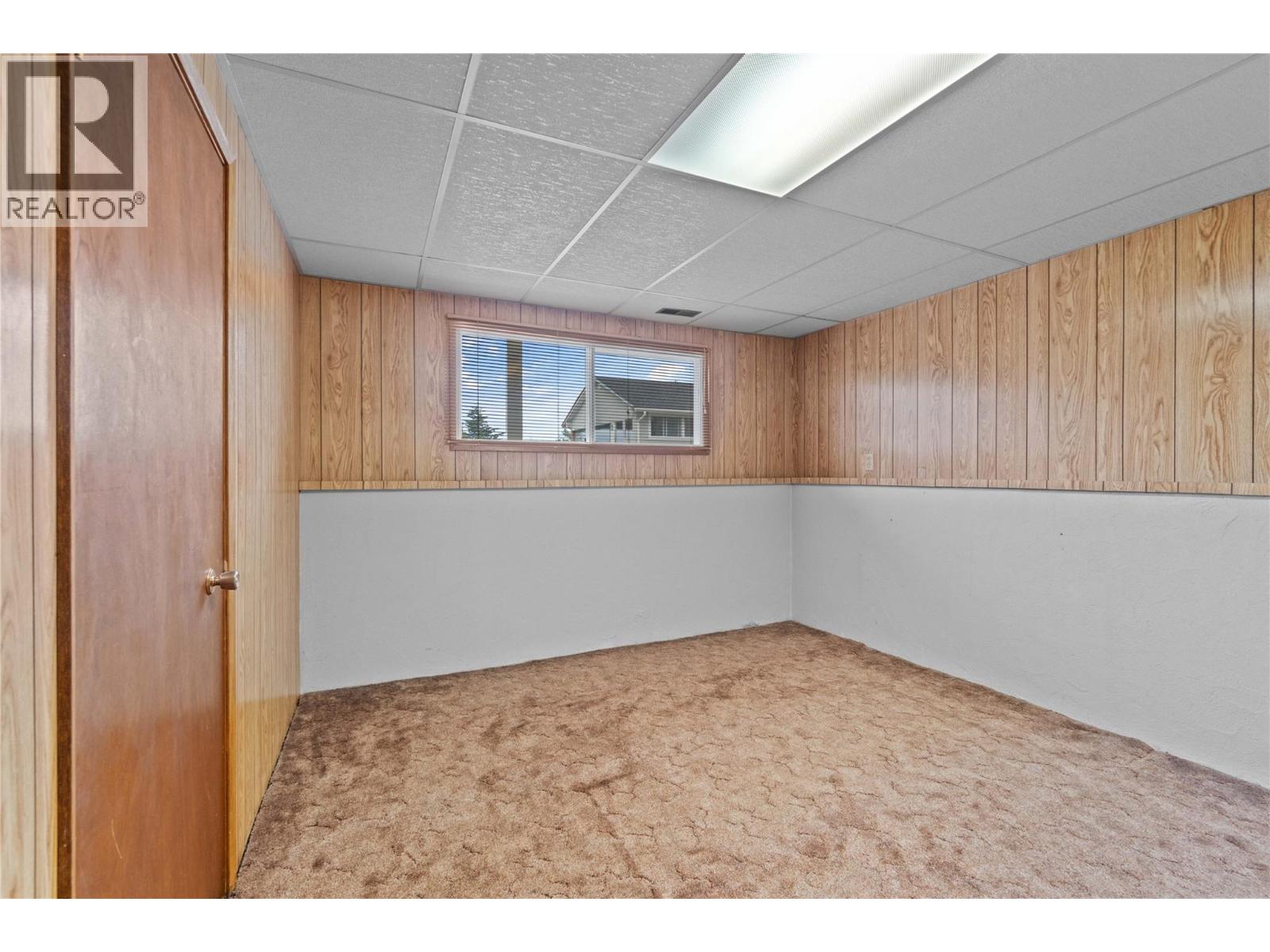 1431 15 Street SE, Salmon Arm