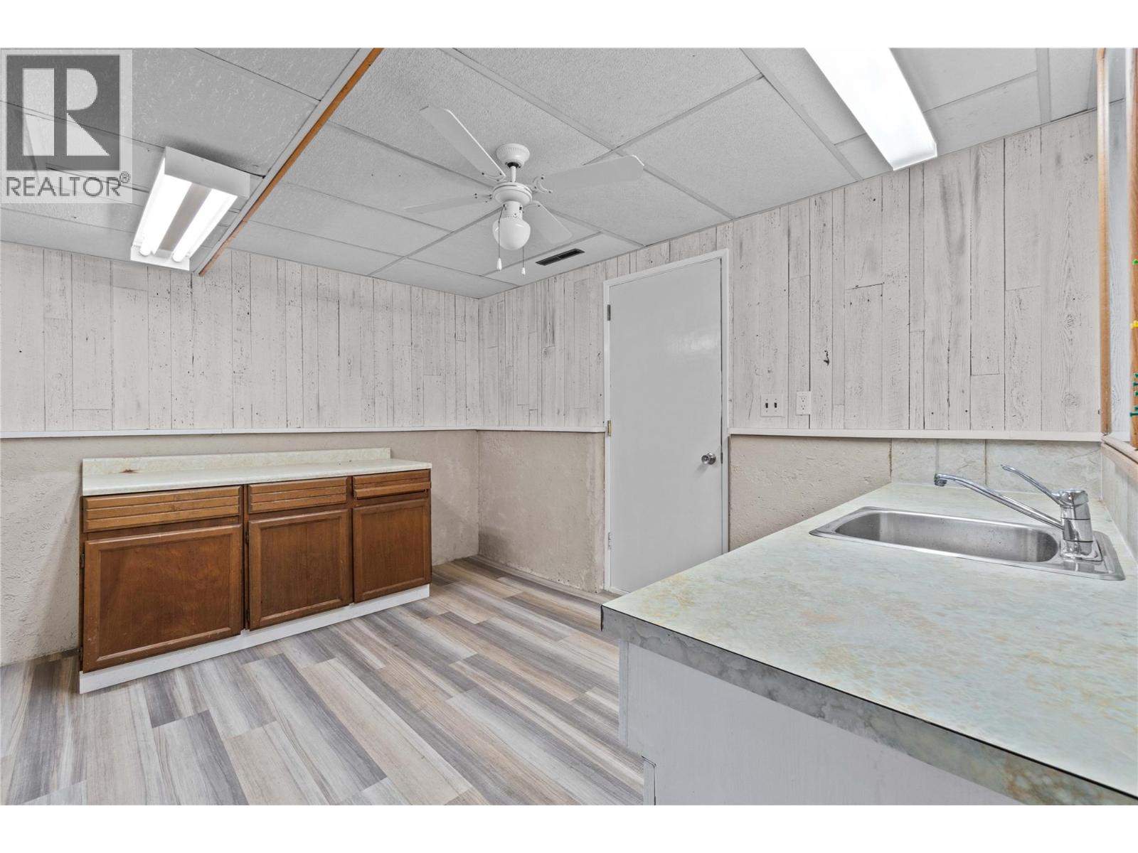 1431 15 Street SE, Salmon Arm