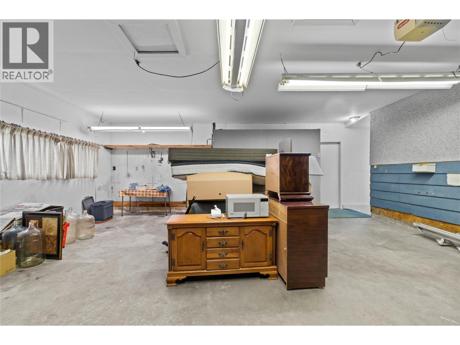 1431 15 Street SE, Salmon Arm