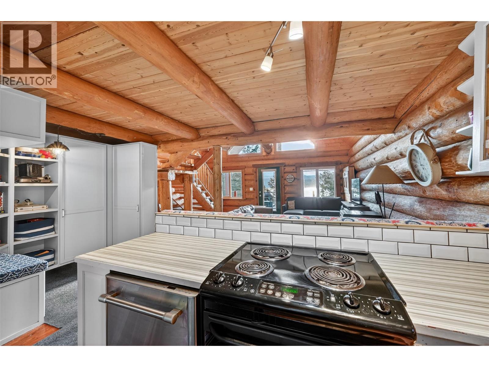 8437 Bighorn Sheep Lane, Canal Flats