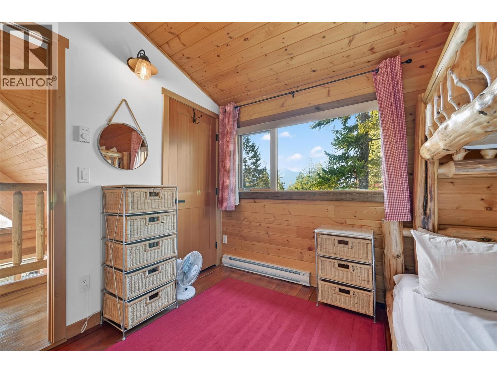 8437 Bighorn Sheep Lane, Canal Flats