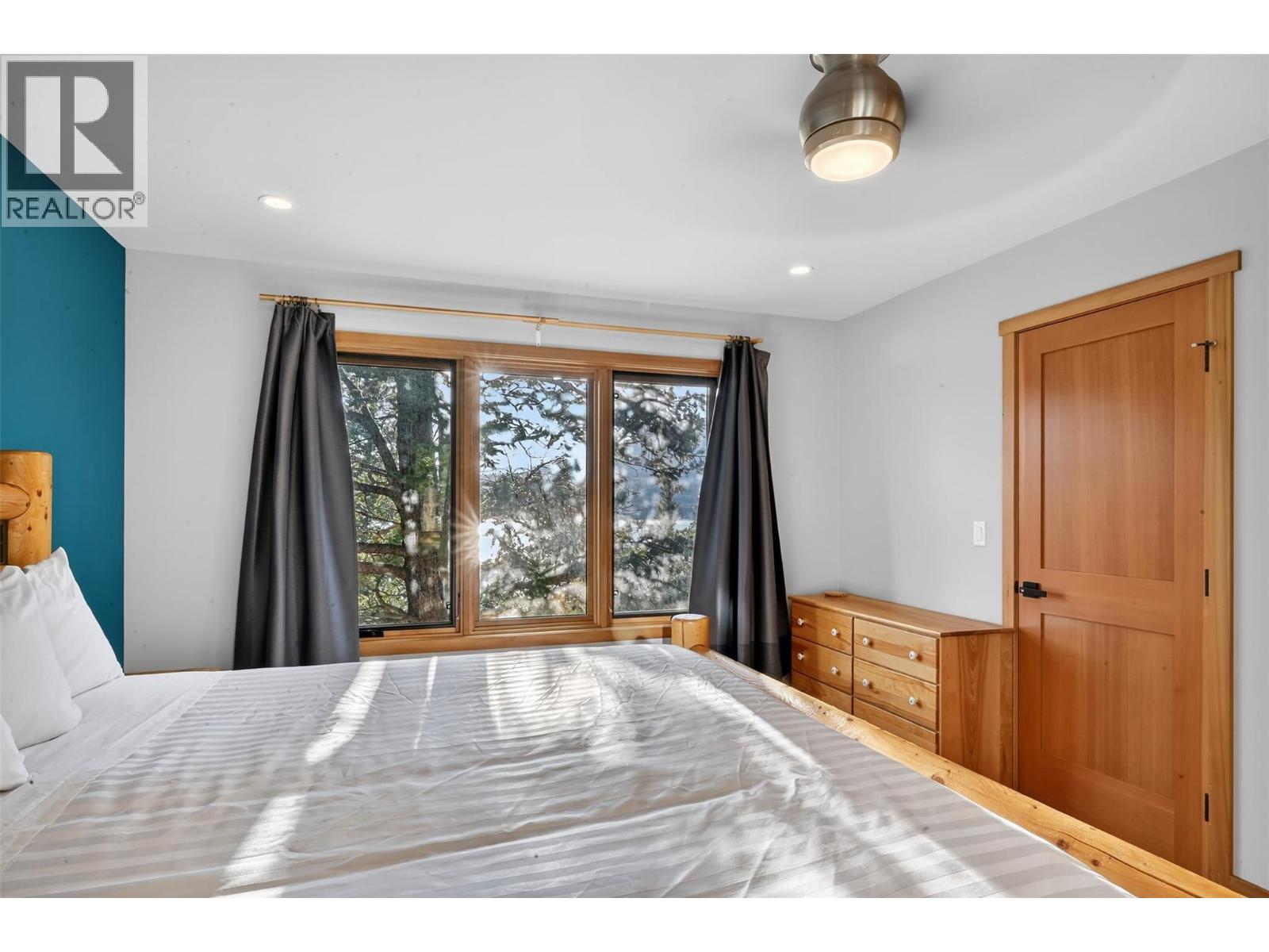 8437 Bighorn Sheep Lane, Canal Flats