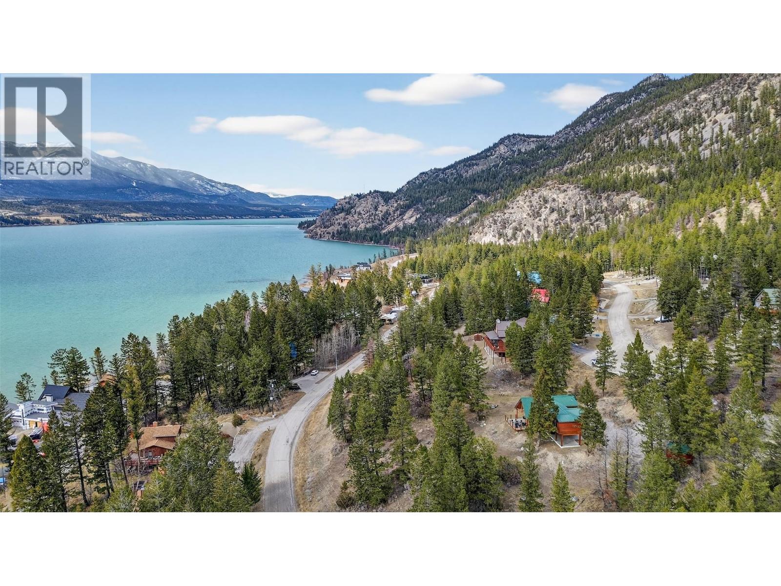 8437 Bighorn Sheep Lane, Canal Flats