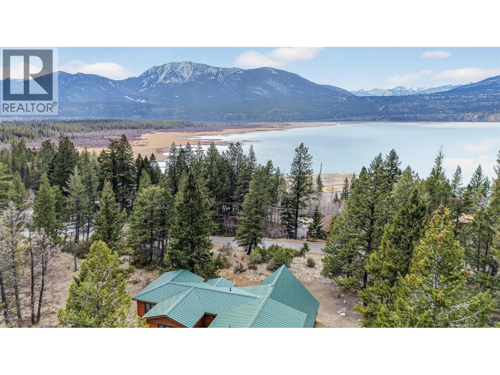 8437 Bighorn Sheep Lane, Canal Flats