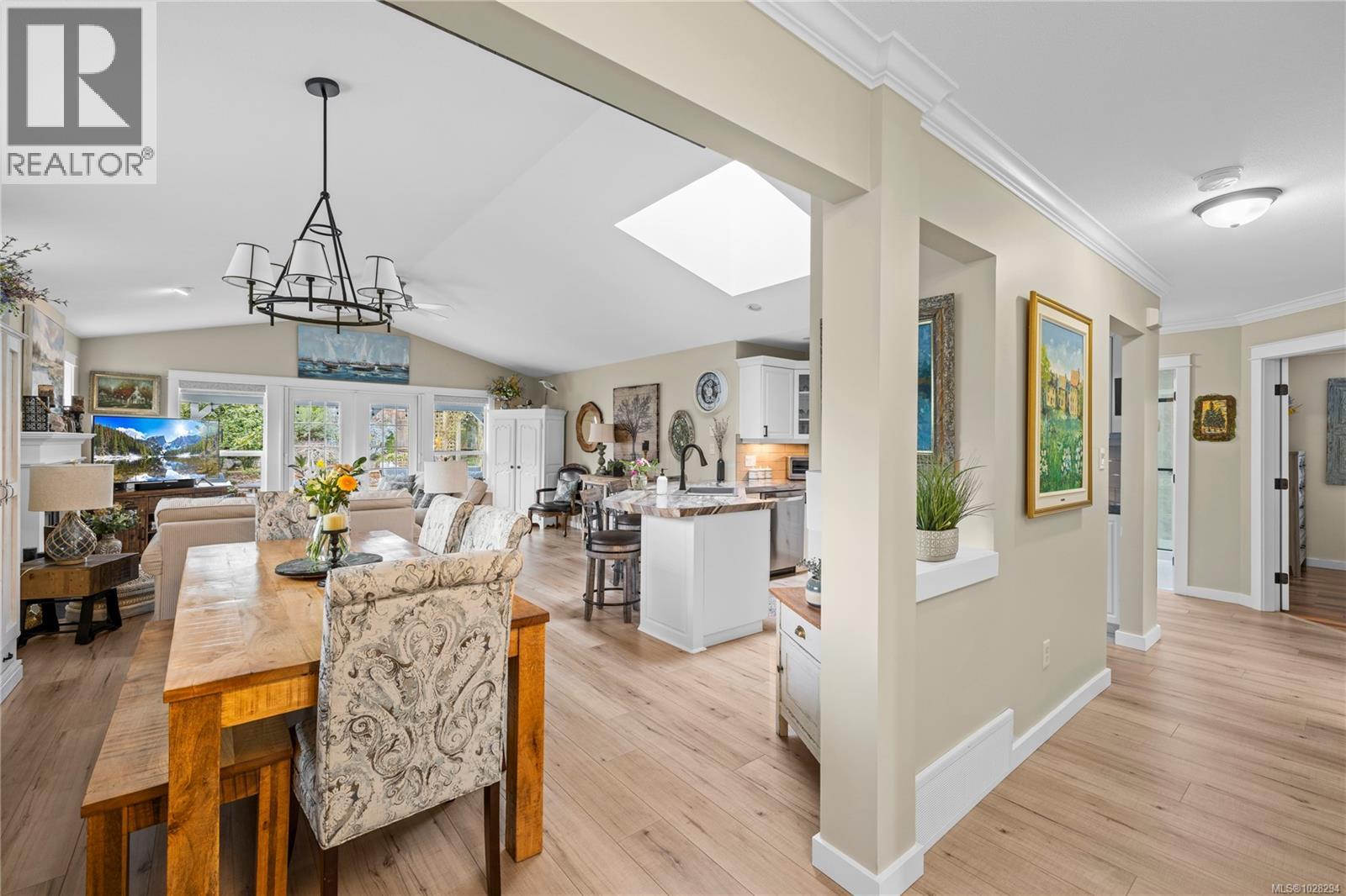 421 Day Pl, Parksville