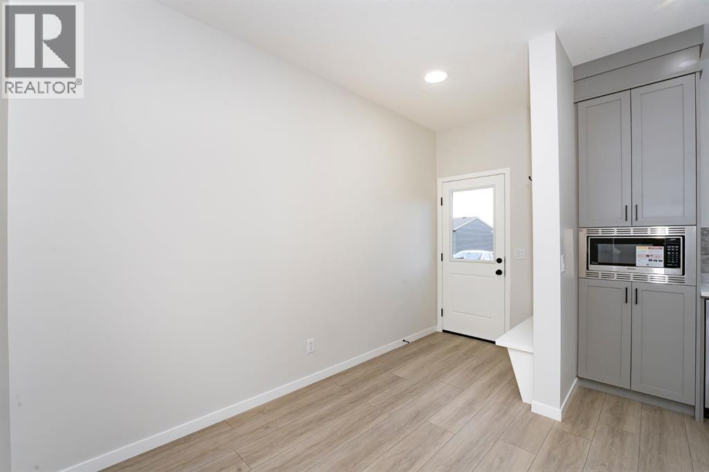 Single Family House for Sale in  Lucas Boulevard NW Livingston Calgary 