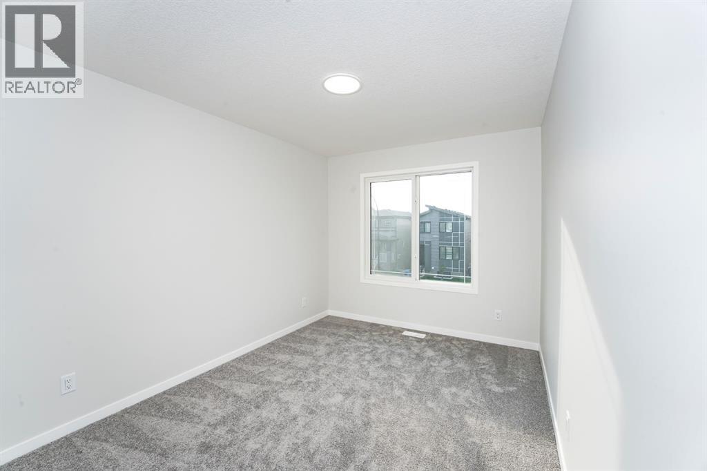 Single Family House for Sale in  Lucas Boulevard NW Livingston Calgary 