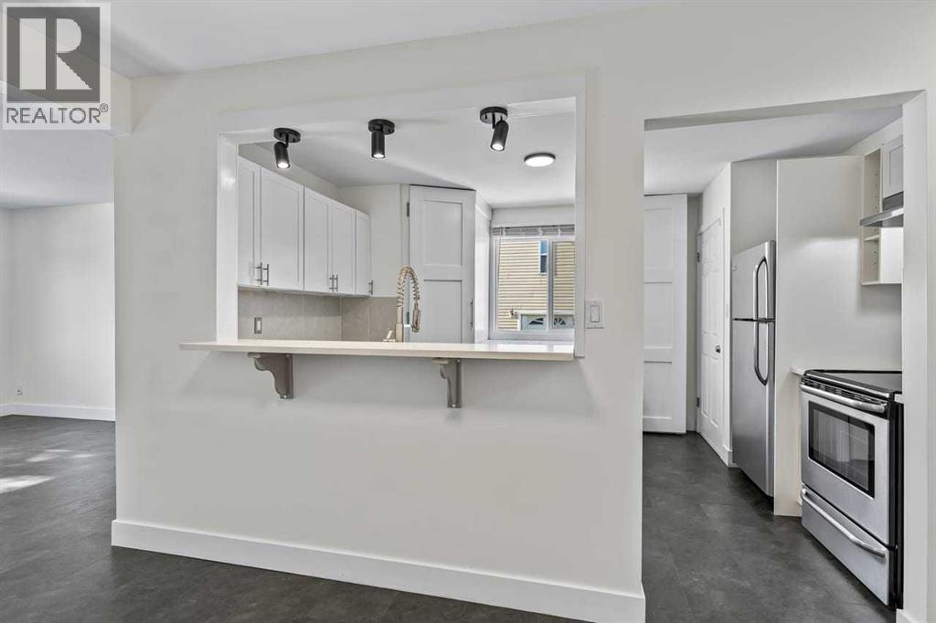 Single Family House Bungalow for Sale in   Avenue NE Winston Heights/Mountview Calgary 