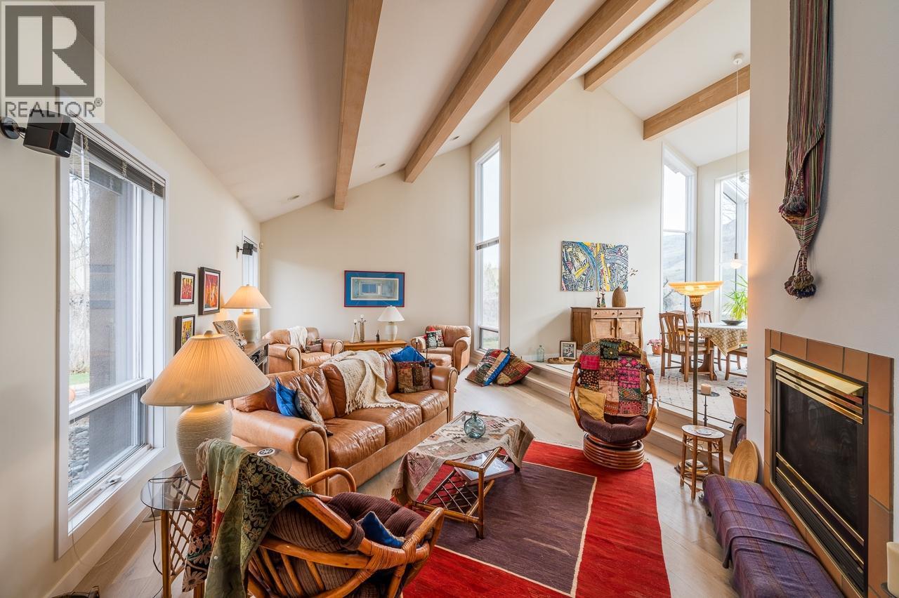 604 STANSFIELD Road, Kamloops