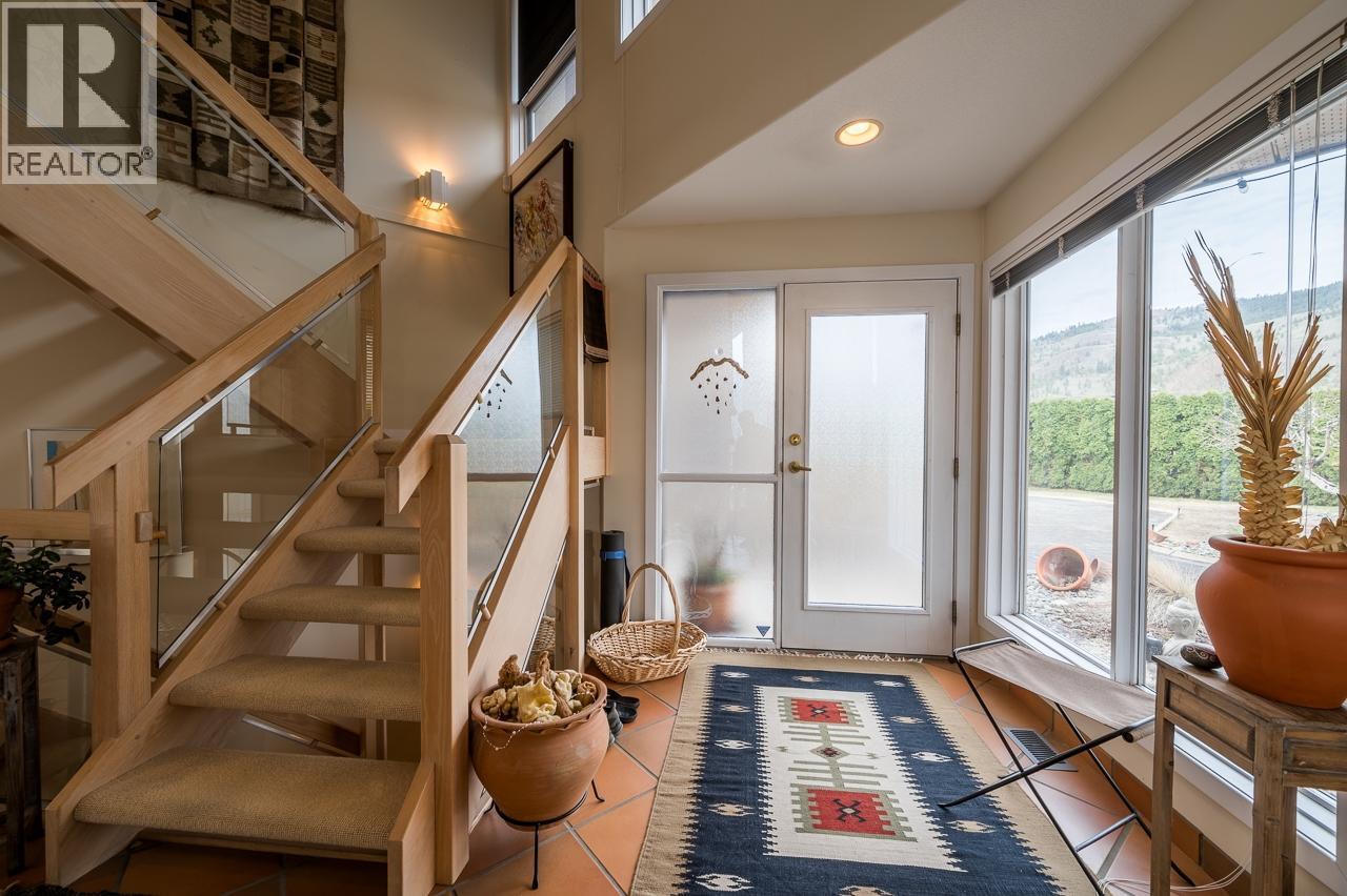 604 STANSFIELD Road, Kamloops