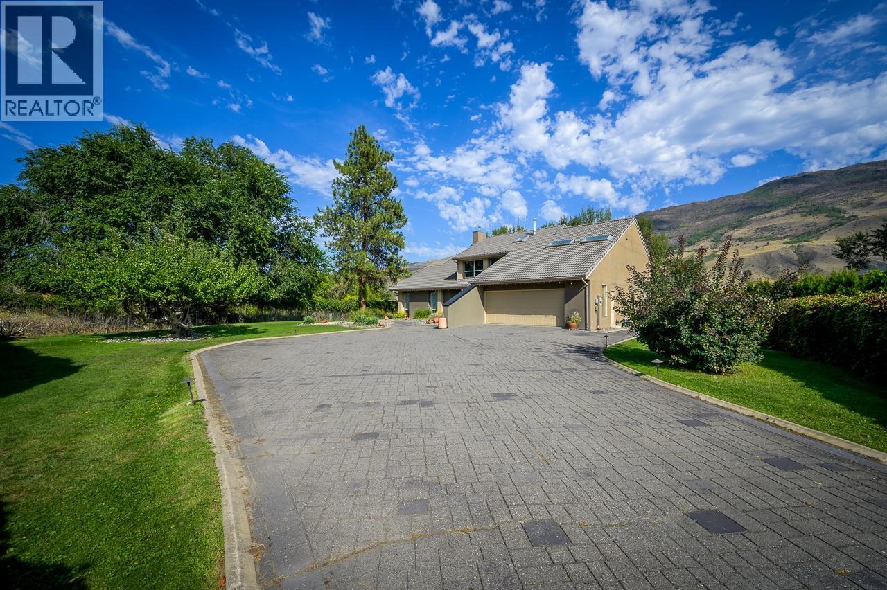 604 STANSFIELD Road, Kamloops