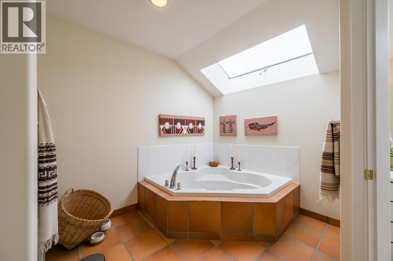 604 STANSFIELD Road - 34