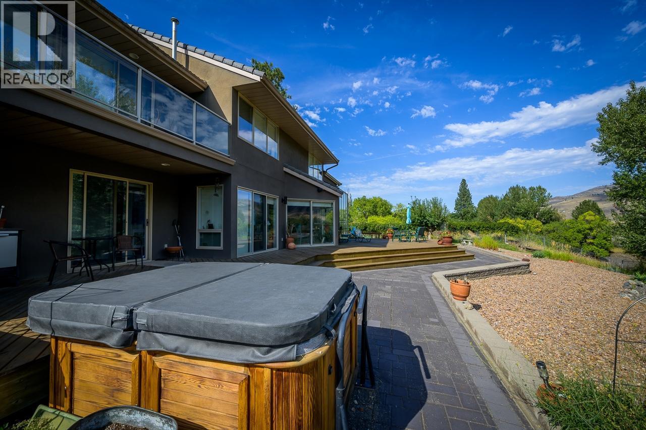 604 STANSFIELD Road, Kamloops