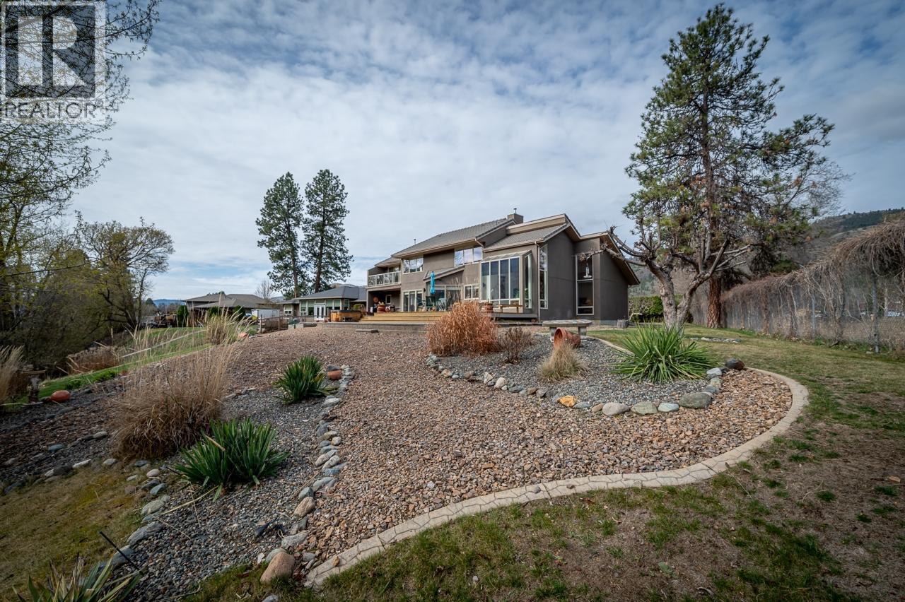 604 STANSFIELD Road, Kamloops