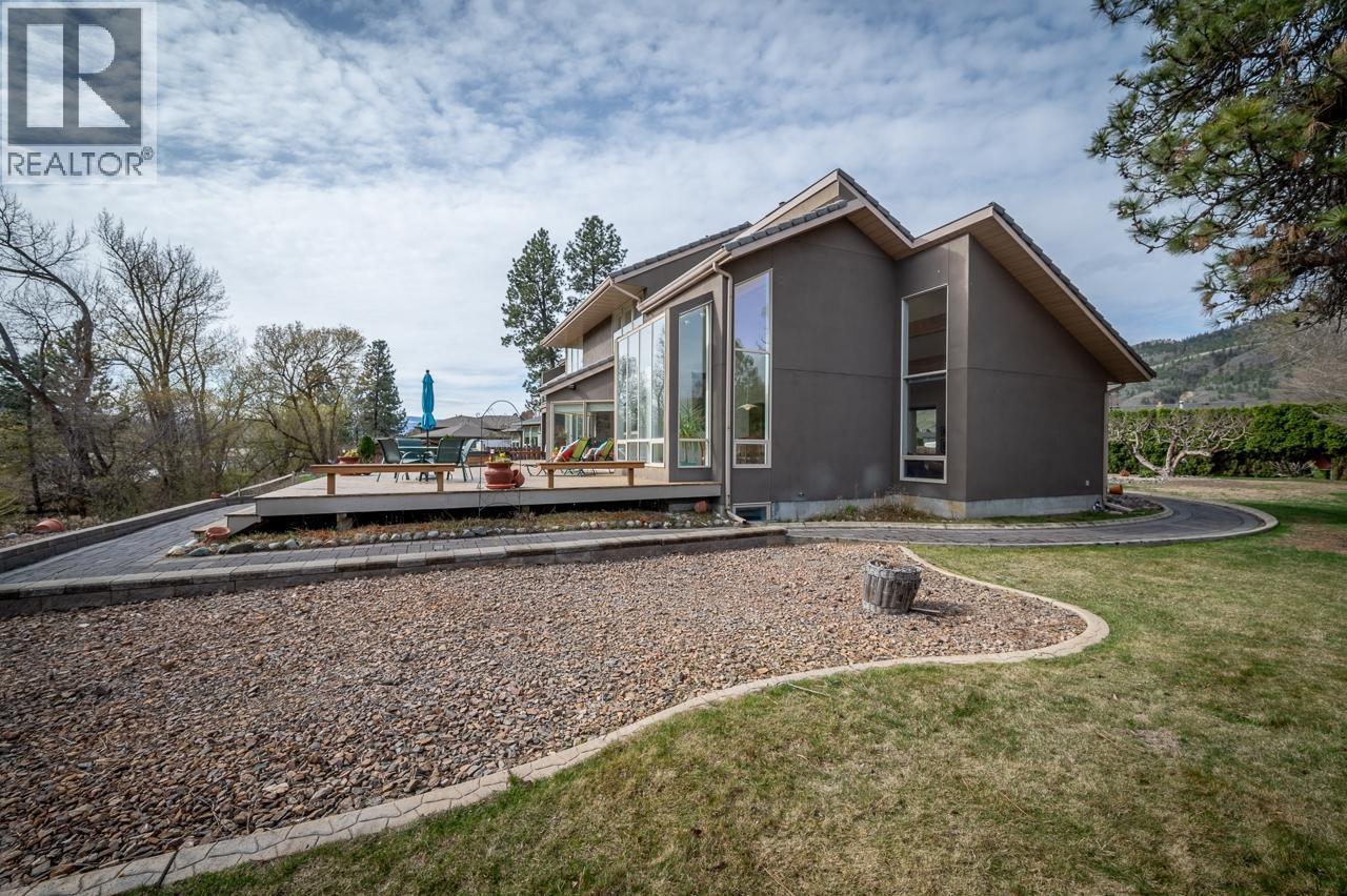 604 STANSFIELD Road, Kamloops