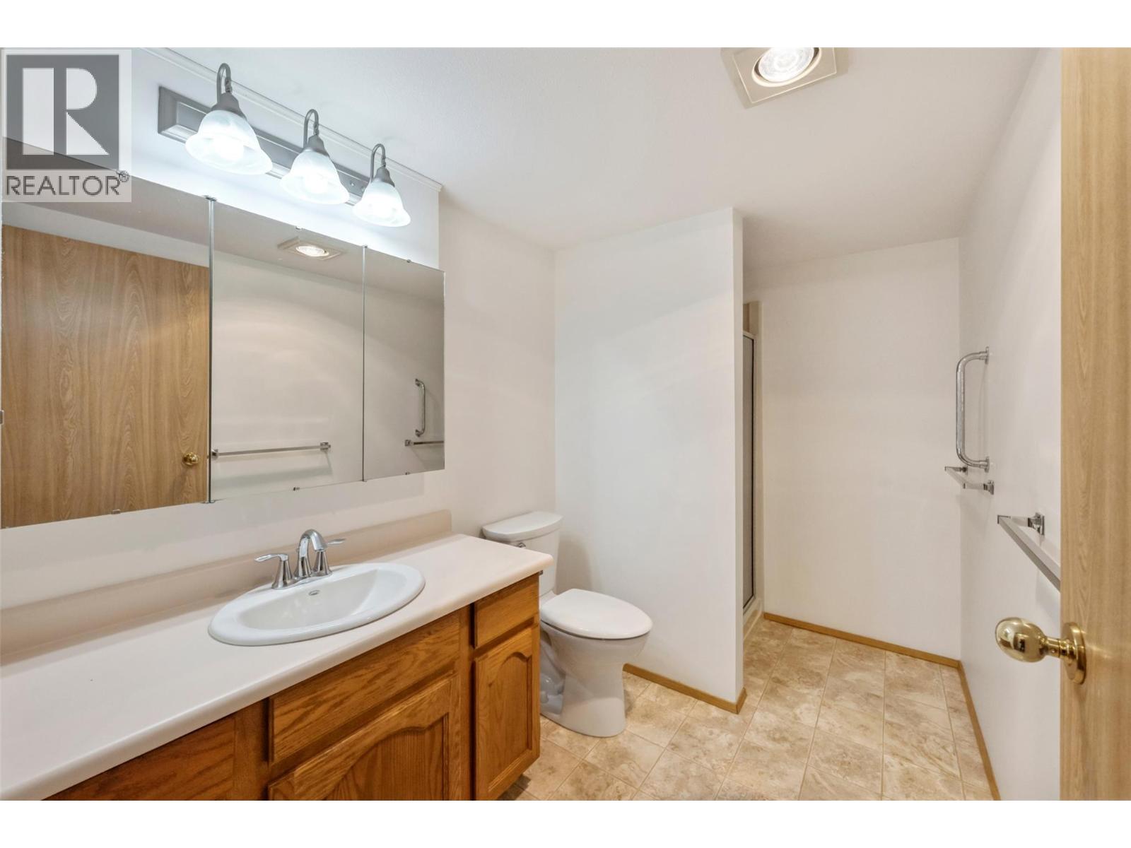 272 Green Avenue W Unit# 307, Penticton