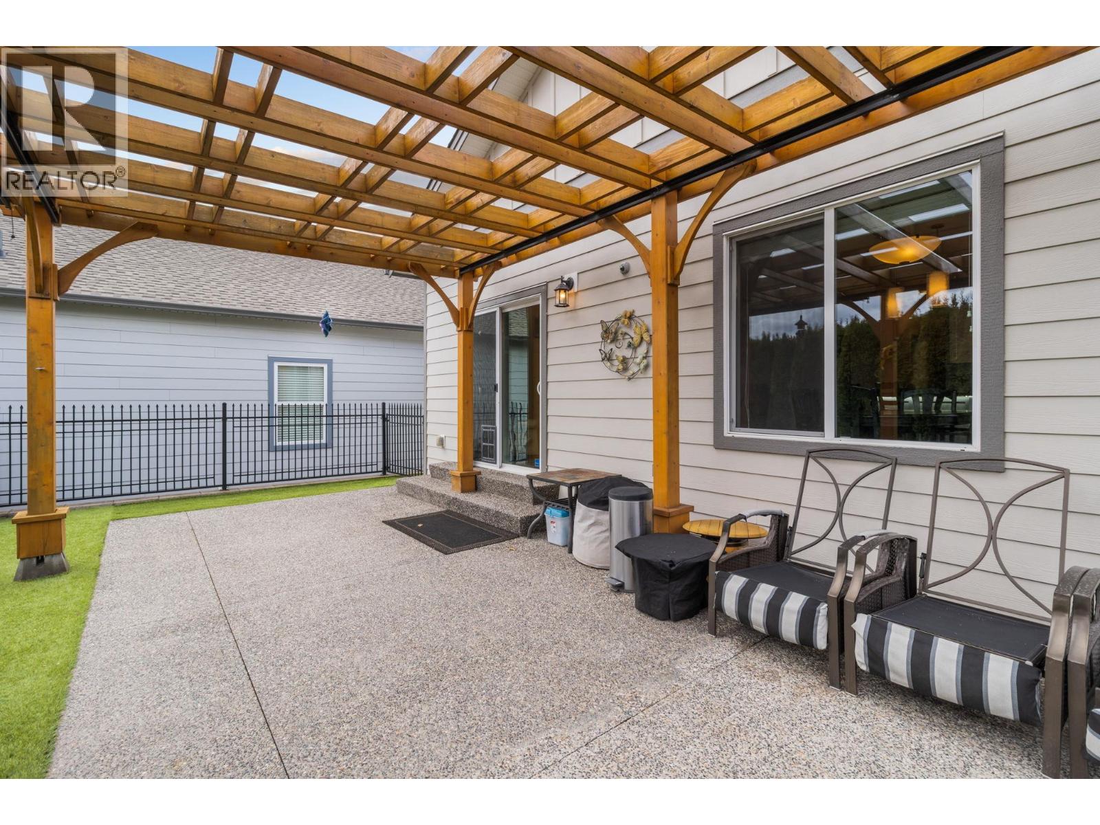 3377 Kingfisher Road - 13
