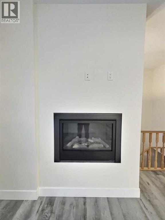 5209 57 AVENUE - 20