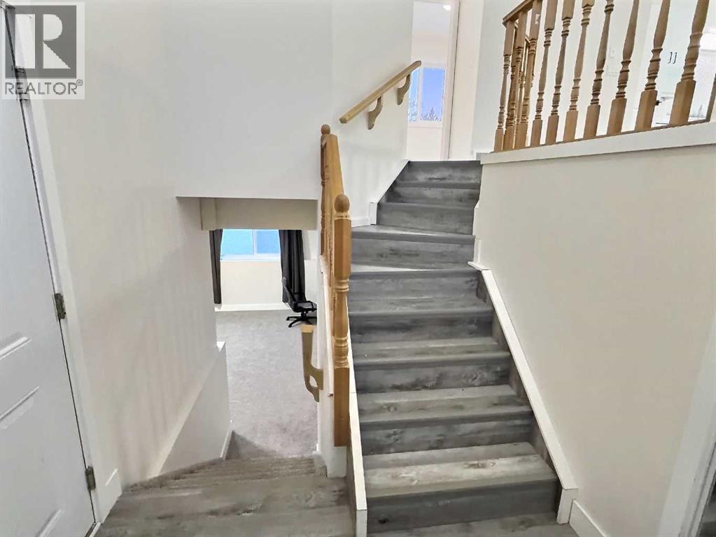 5209 57 AVENUE - 16