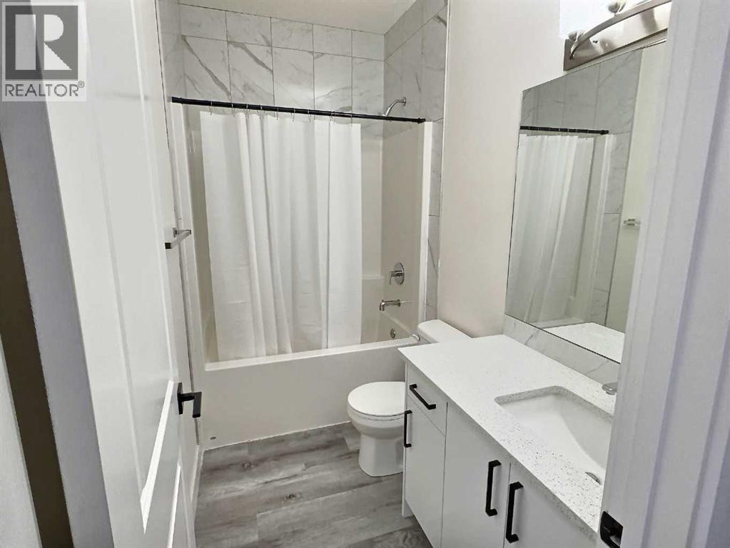 5209 57 AVENUE - 22