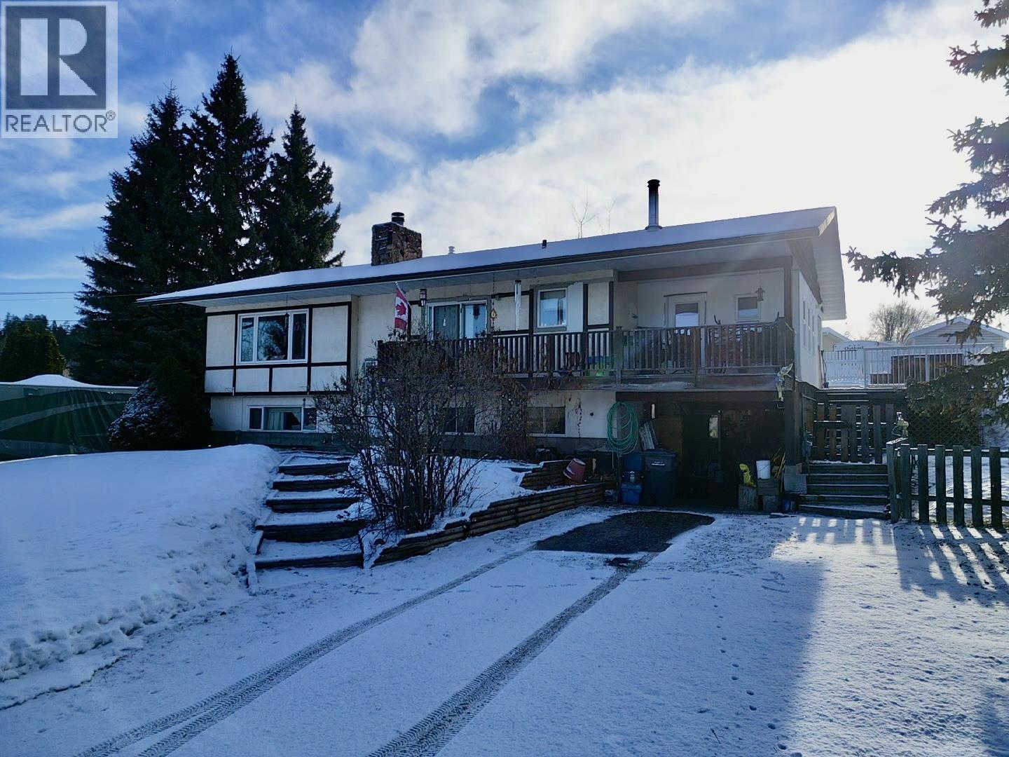 440 SIMON FRASER AVENUE, Fraser Lake