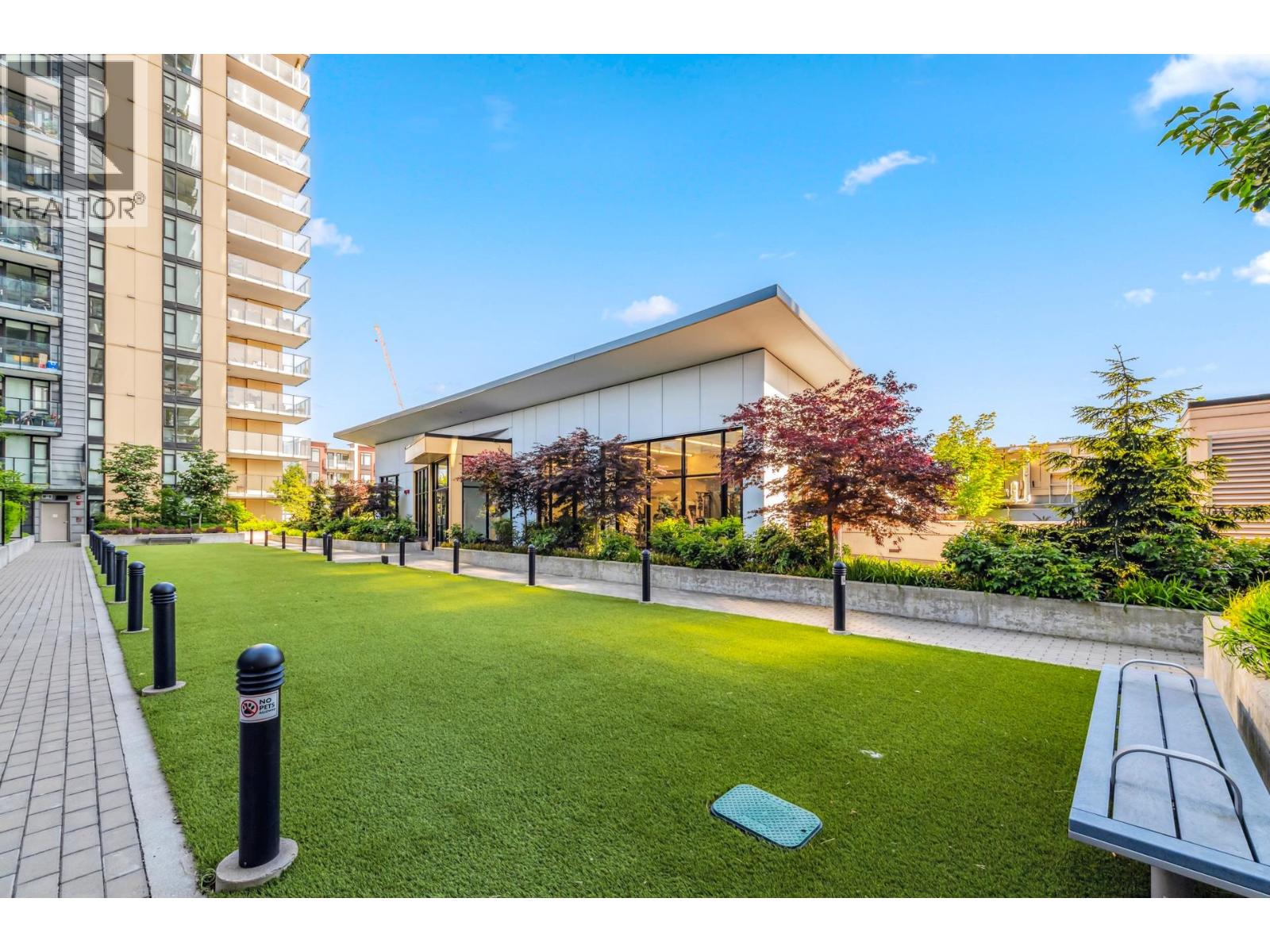 603 1471 HUNTER STREET, North Vancouver