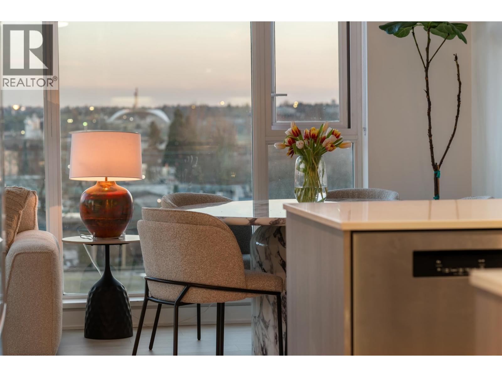 603 1471 HUNTER STREET, North Vancouver