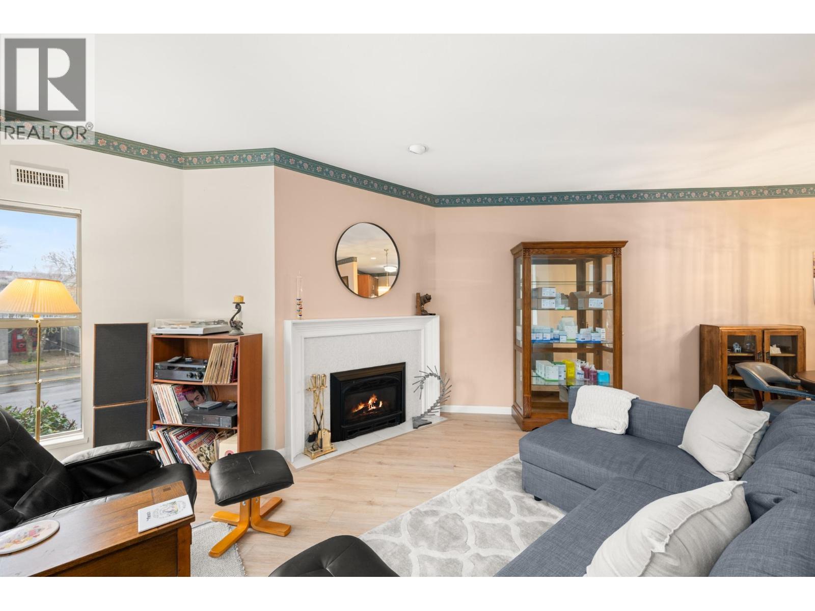 #108-4753 WEST RIVER Road, Delta