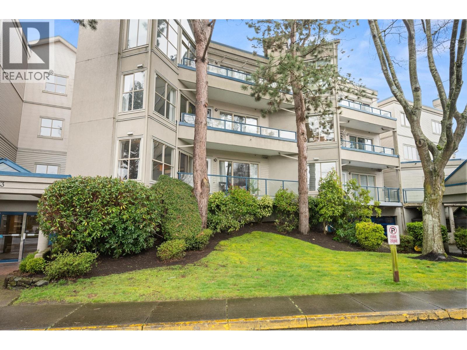 #108-4753 WEST RIVER Road, Delta