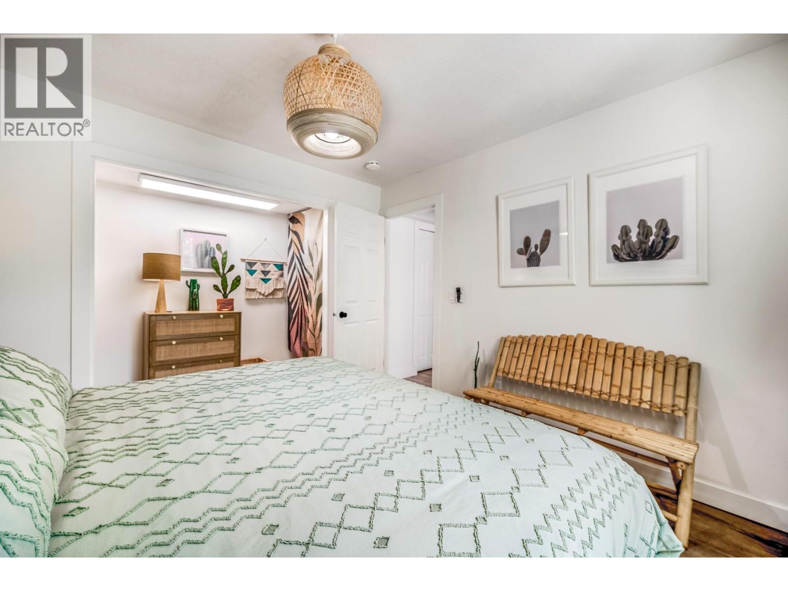  1141 Lynden Road, West Kelowna