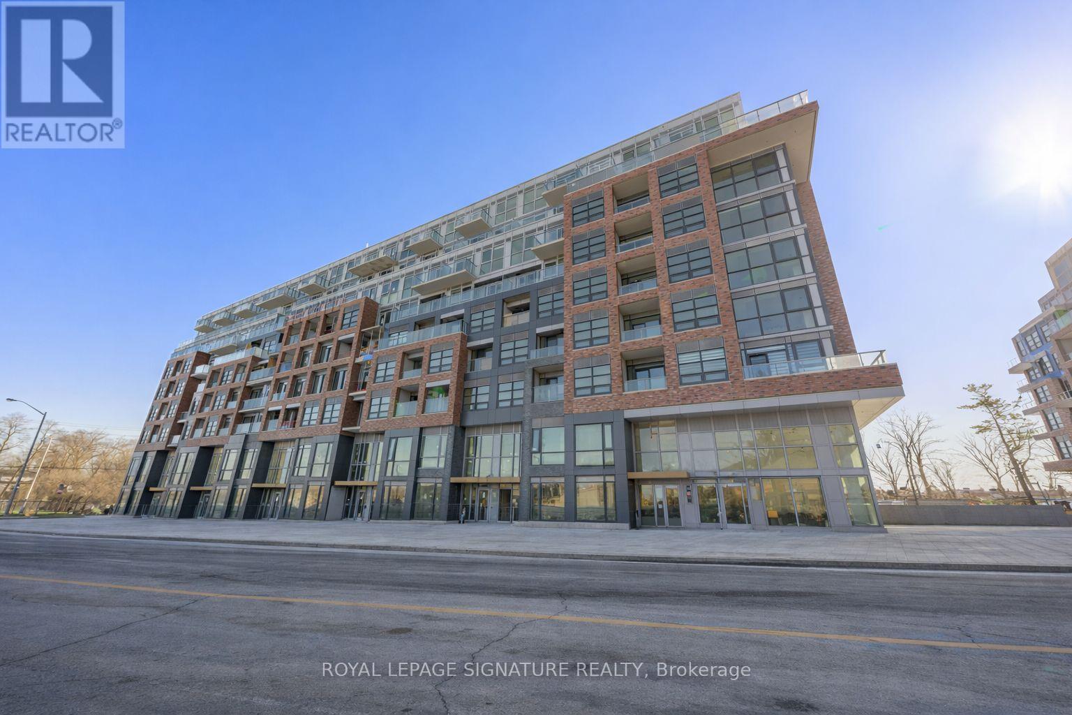 301 - 1635 MILITARY TRAIL