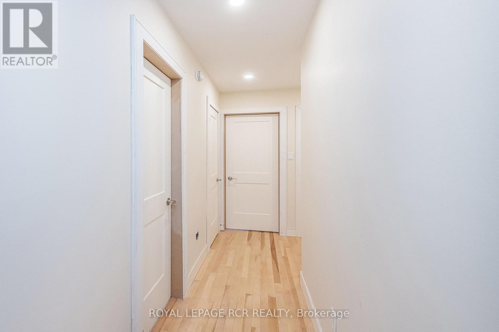 243 SIMON STREET - 10
