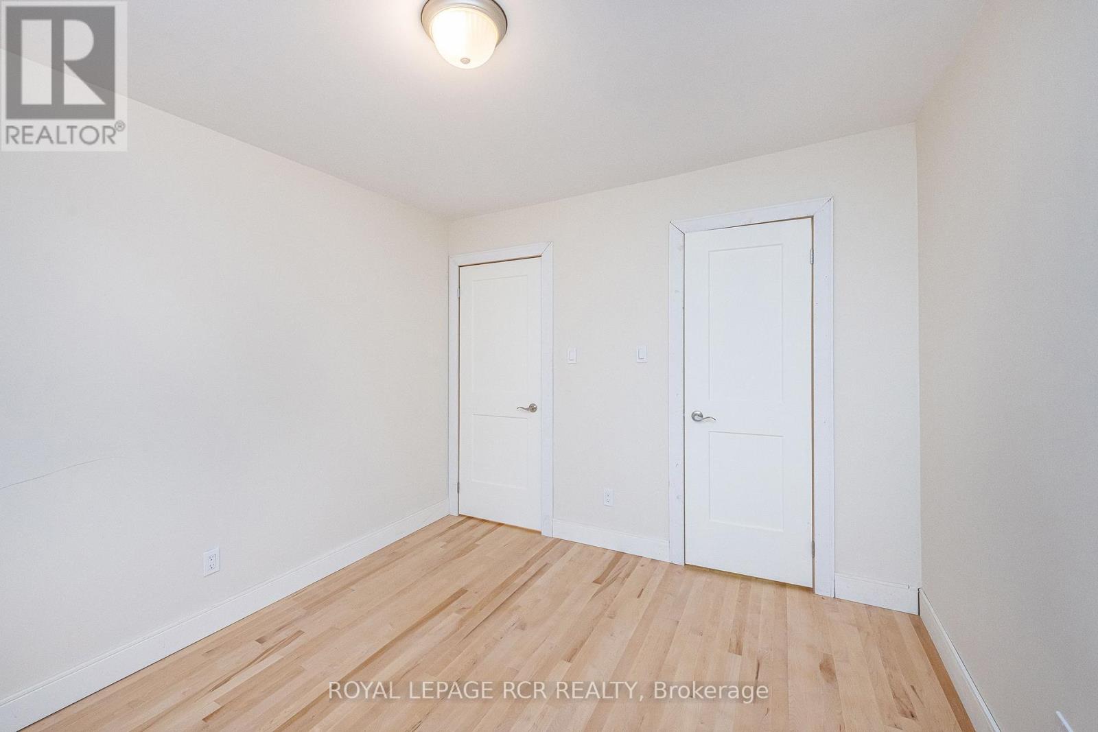 243 SIMON STREET - 11