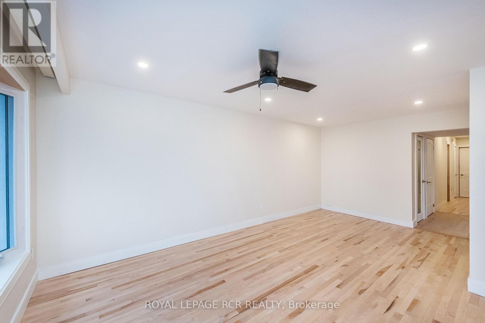243 SIMON STREET - 21