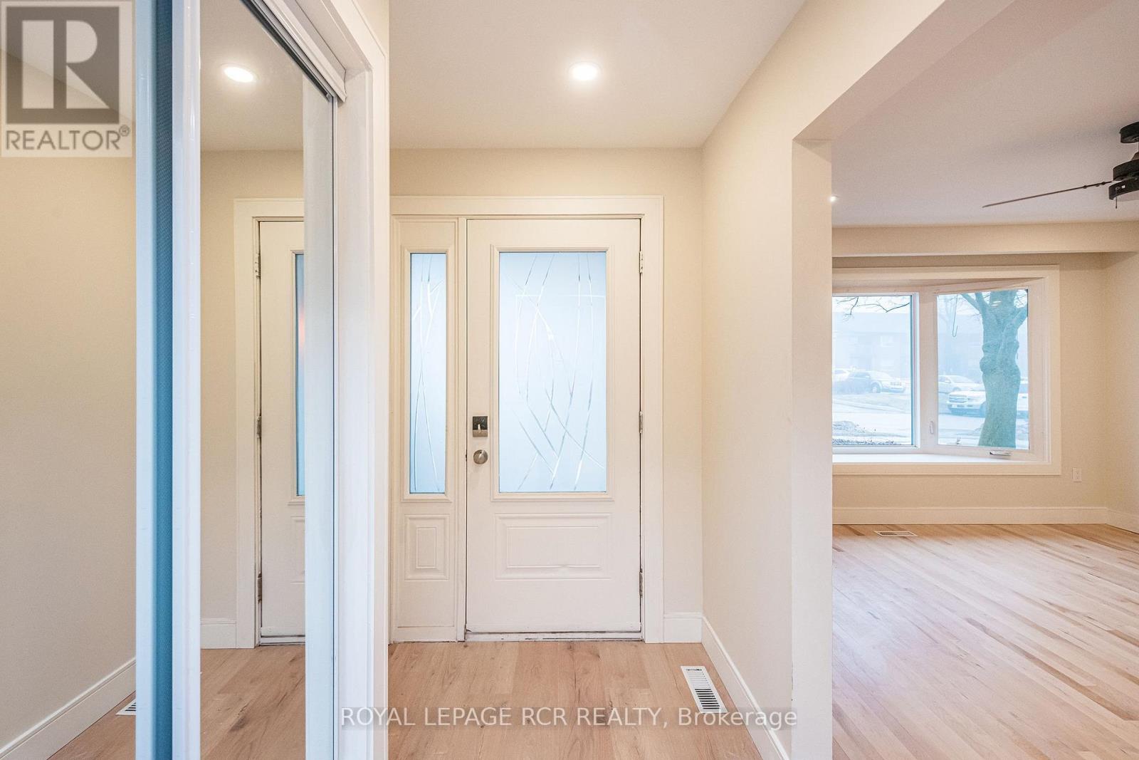 243 SIMON STREET - 4
